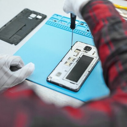 Repair and maintenance of all iPhone and iPad devices